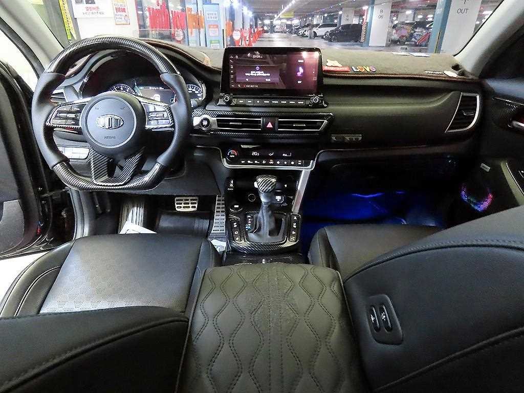 기아 셀토스 가솔린 1.6 터보 4WD 노블레스 이미지 10