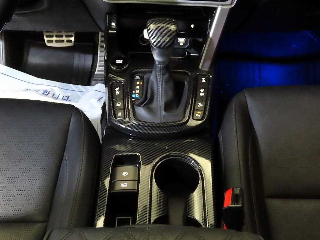 기아 셀토스 가솔린 1.6 터보 4WD 노블레스 이미지 12