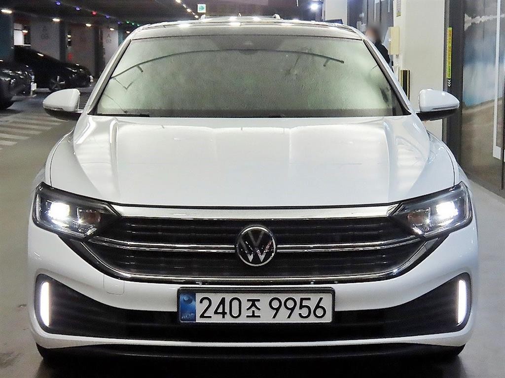폭스바겐 제타 올 뉴 제타 1.5 TSI 프레스티지 이미지 2