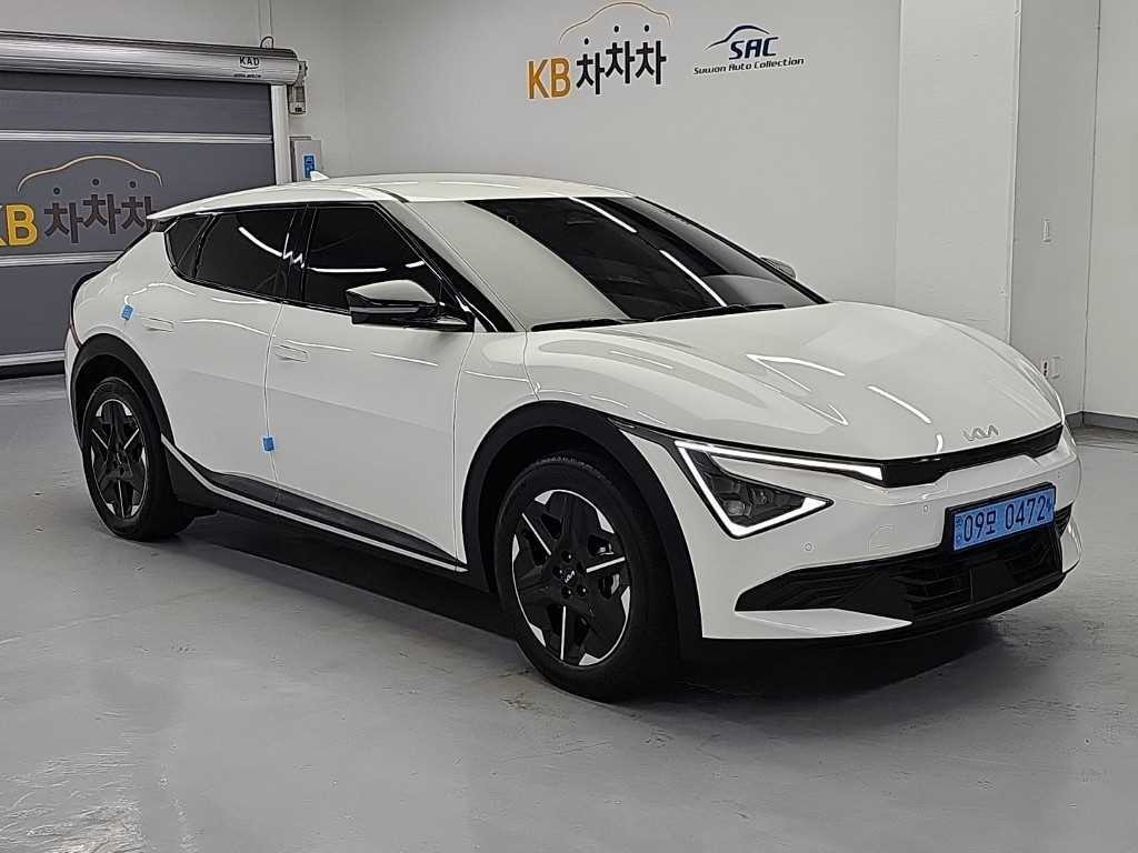 기아 EV6 더 뉴 EV6 롱레인지 2WD 에어 이미지 4