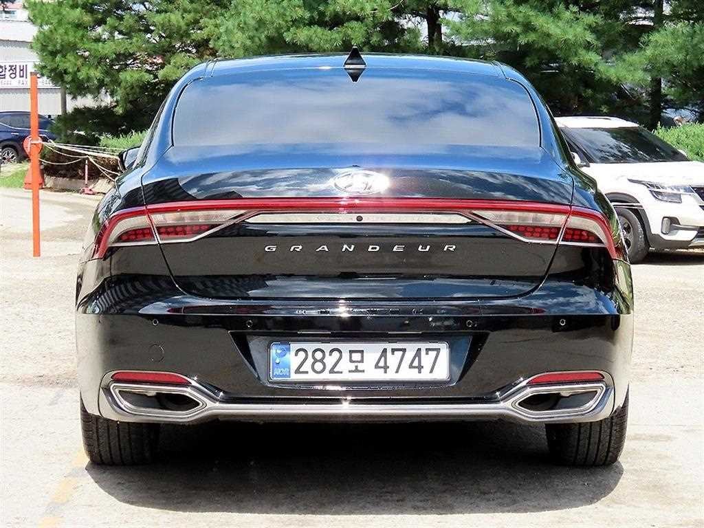 현대 그랜저 더 뉴 그랜저 IG LPI 3.0 익스클루시브(렌터카) 이미지 4