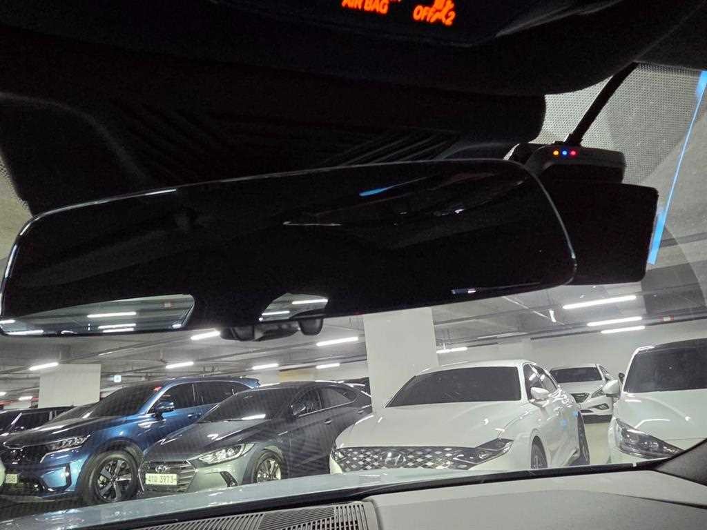 BMW 5시리즈 5시리즈 (G60) 530e M 스포츠 이미지 9