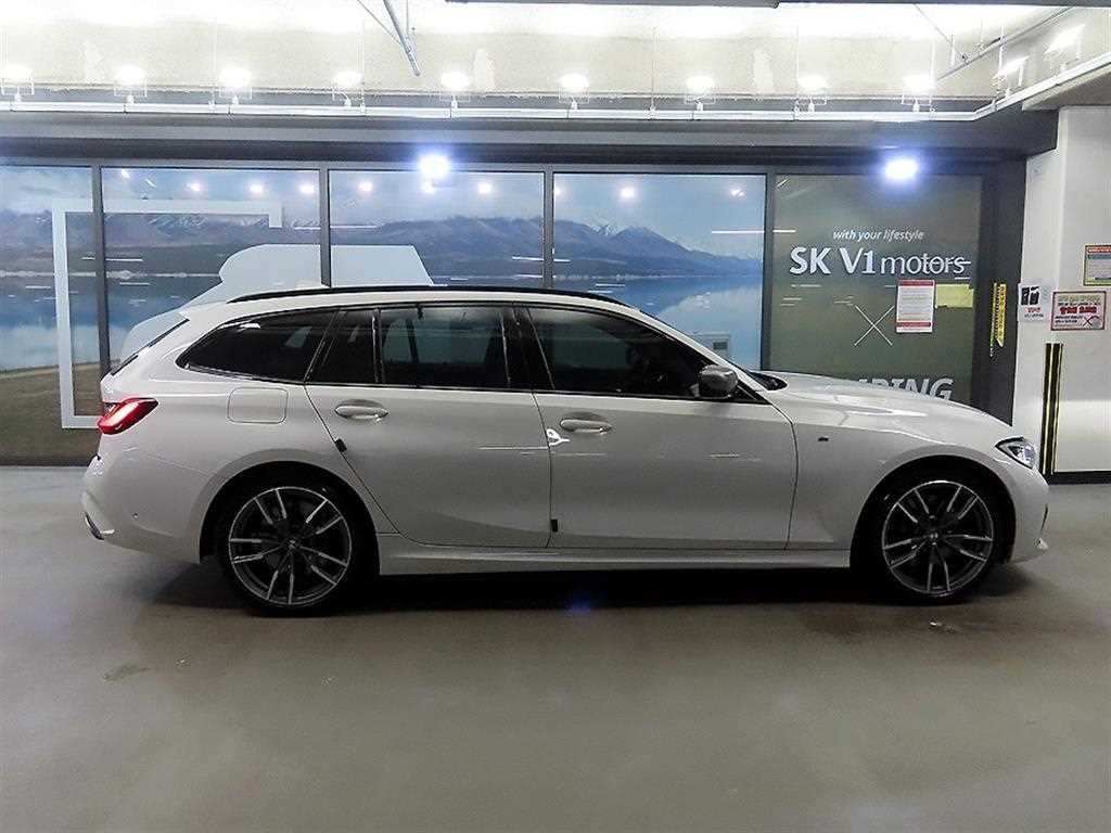 BMW 3시리즈 3시리즈 (G20) M340i xDrive 투어링 이미지 3