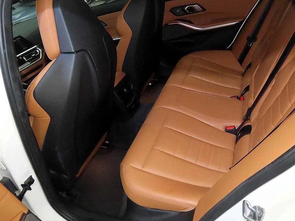 BMW 3시리즈 3시리즈 (G20) M340i xDrive 투어링 이미지 7