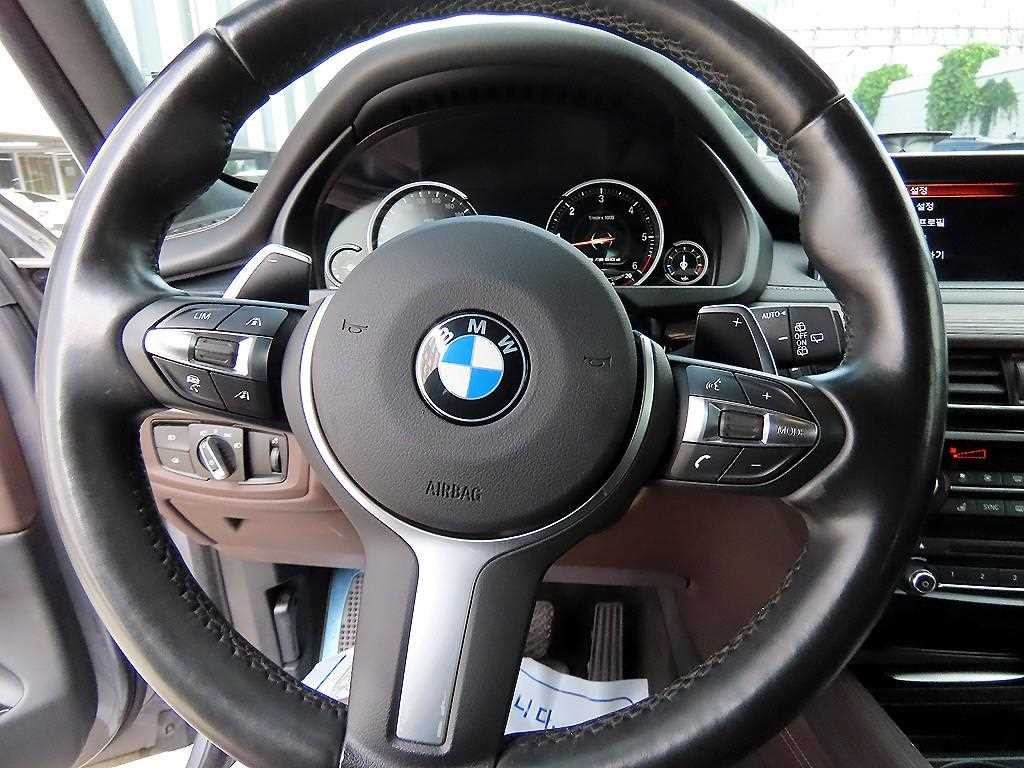 BMW X5 X5 (F15) xDrive M50d 이미지 8