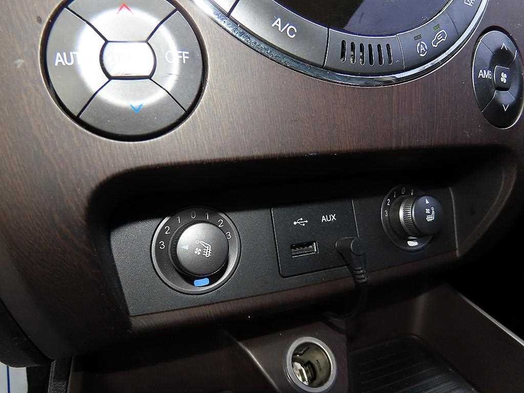 KG모빌리티(쌍용) 렉스턴 렉스턴W 2.0  4WD RX7 프레스티지 이미지 14