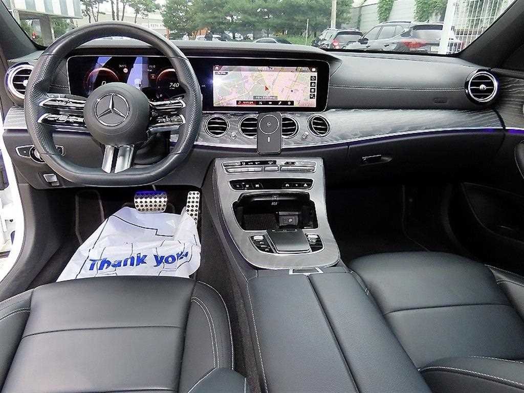 벤츠 E 클래스 E-클래스 W213 E350 4MATIC AMG LINE 이미지 7