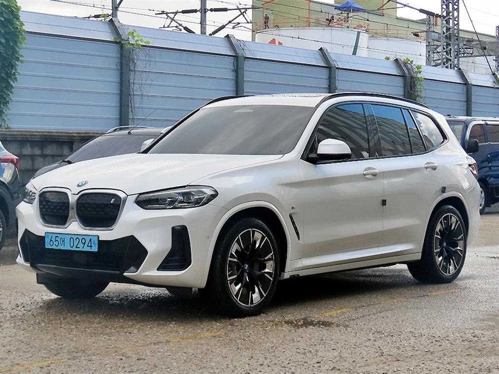 BMW iX3 iX3 (G08) M 스포츠 기본형 이미지 2