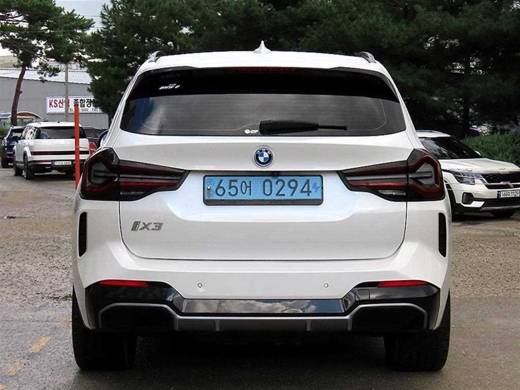 BMW iX3 iX3 (G08) M 스포츠 기본형 이미지 4