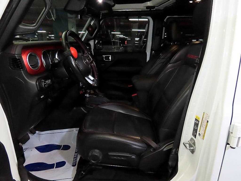 지프 글래디에이터 3.6 루비콘 4WD 이미지 6