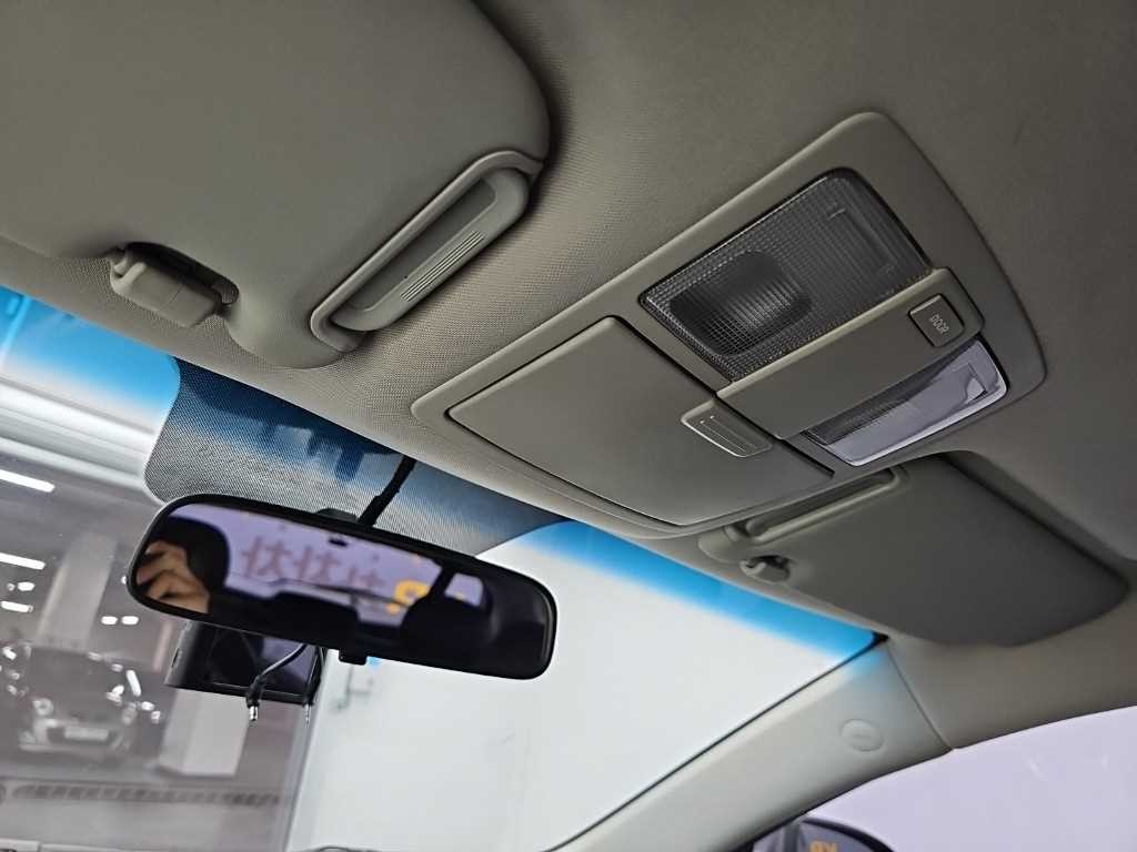 기아 스포티지 더 뉴 스포티지 R 디젤 2WD 트렌디 이미지 15