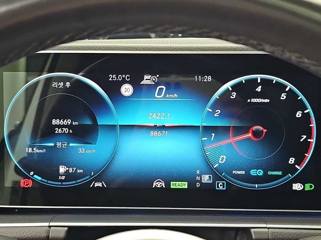 벤츠 GLE 클래스 GLE 클래스 W167 GLE 450 4MATIC 이미지 6