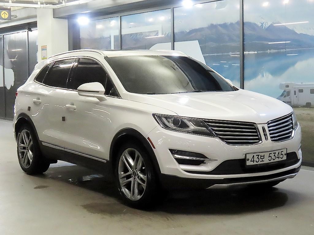 링컨 MKC 2.0 AWD 리저브 이미지 1