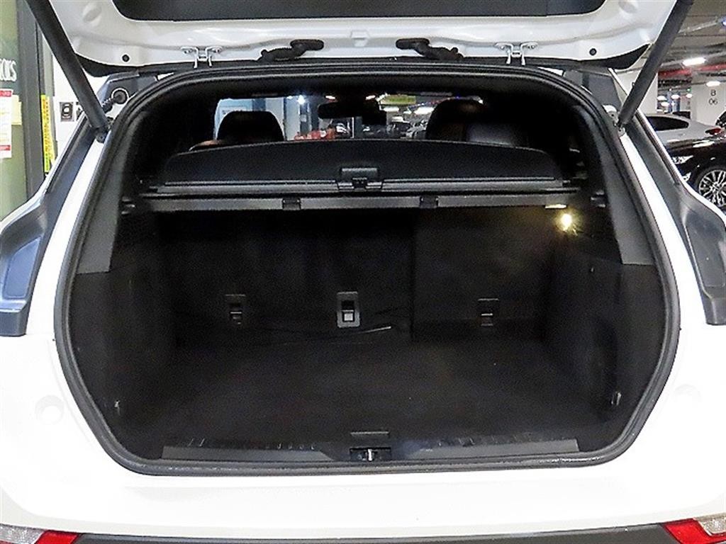 링컨 MKC 2.0 AWD 리저브 이미지 16