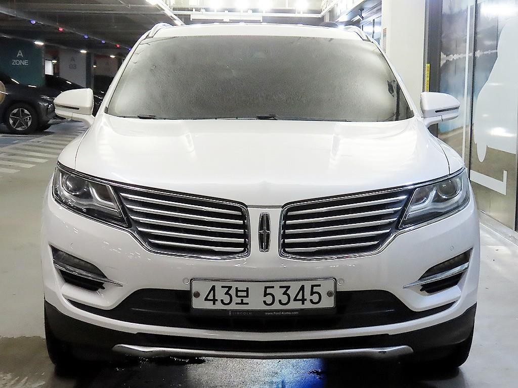 링컨 MKC 2.0 AWD 리저브 이미지 2