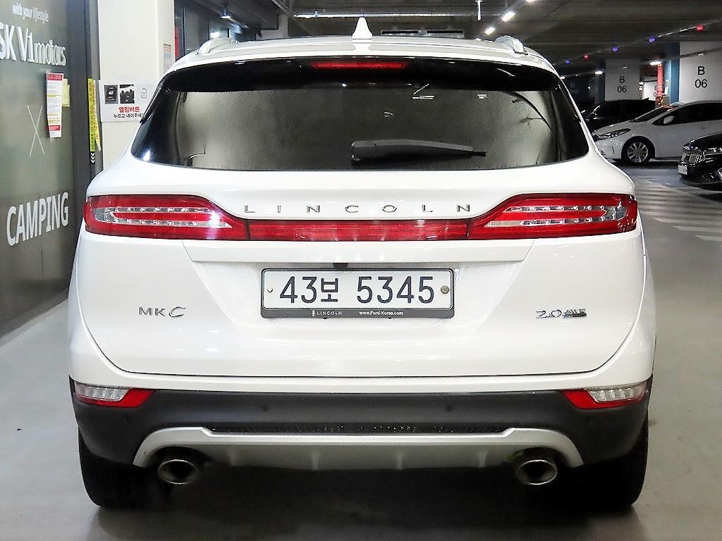 링컨 MKC 2.0 AWD 리저브 이미지 5