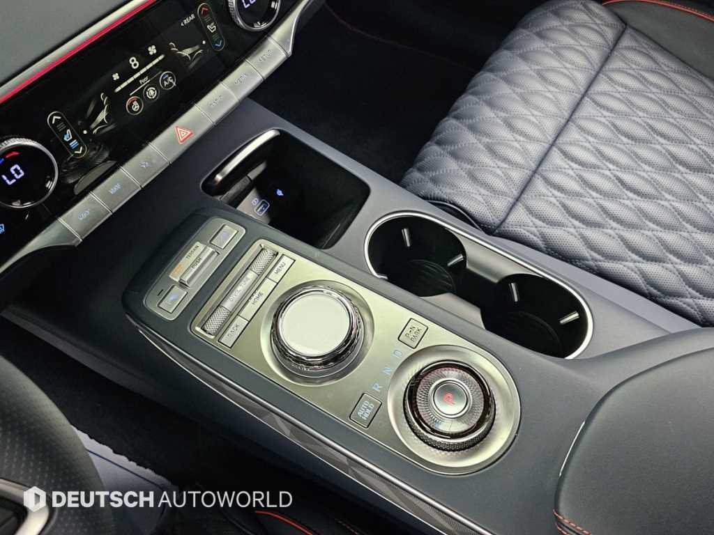 제네시스 GV70 2.5T 가솔린 AWD 스포츠 이미지 9