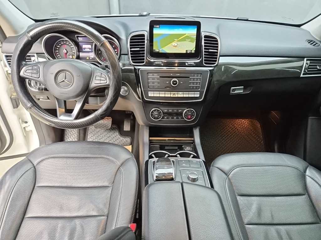 벤츠 GLE 클래스 GLE 클래스 W166 GLE 350 d 4MATIC 이미지 7