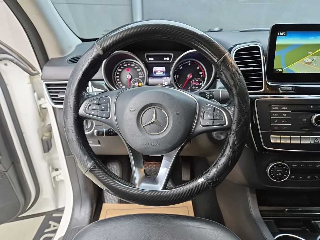 벤츠 GLE 클래스 GLE 클래스 W166 GLE 350 d 4MATIC 이미지 9
