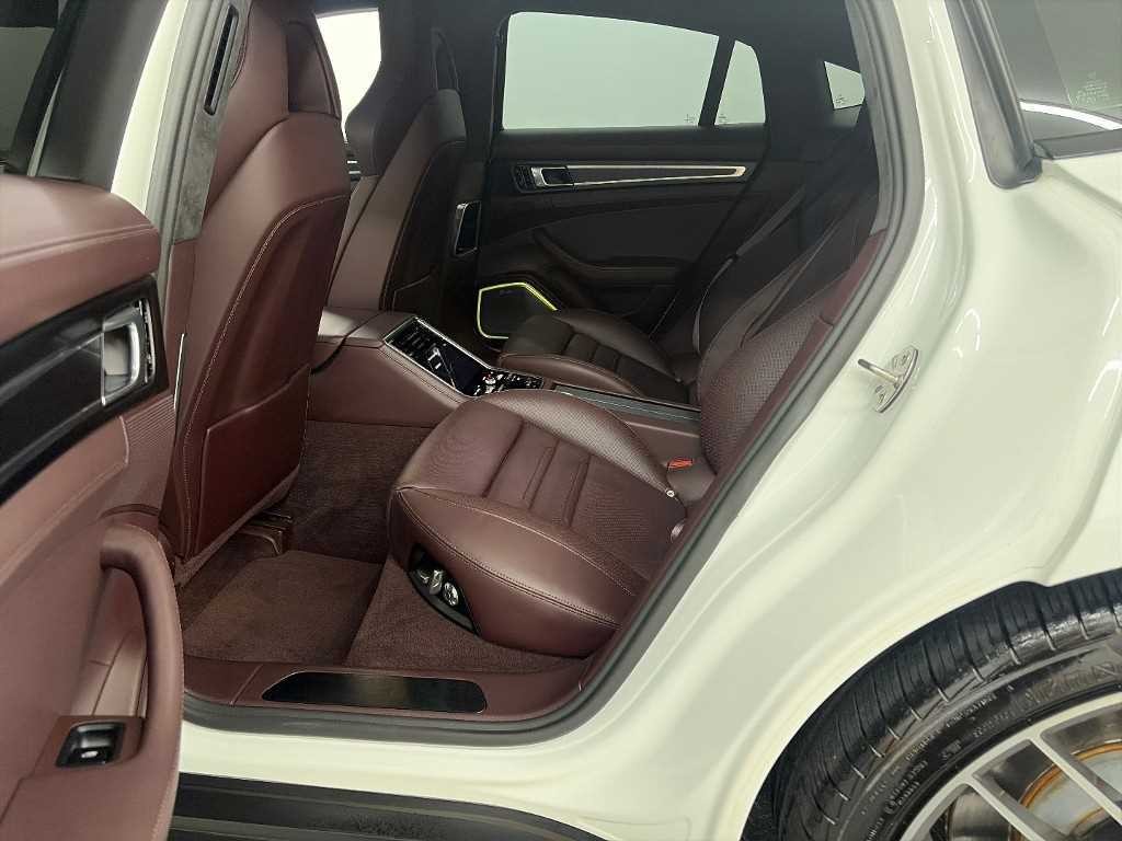 포르쉐 파나메라 파나메라(971) 4.0 GTS 이미지 12