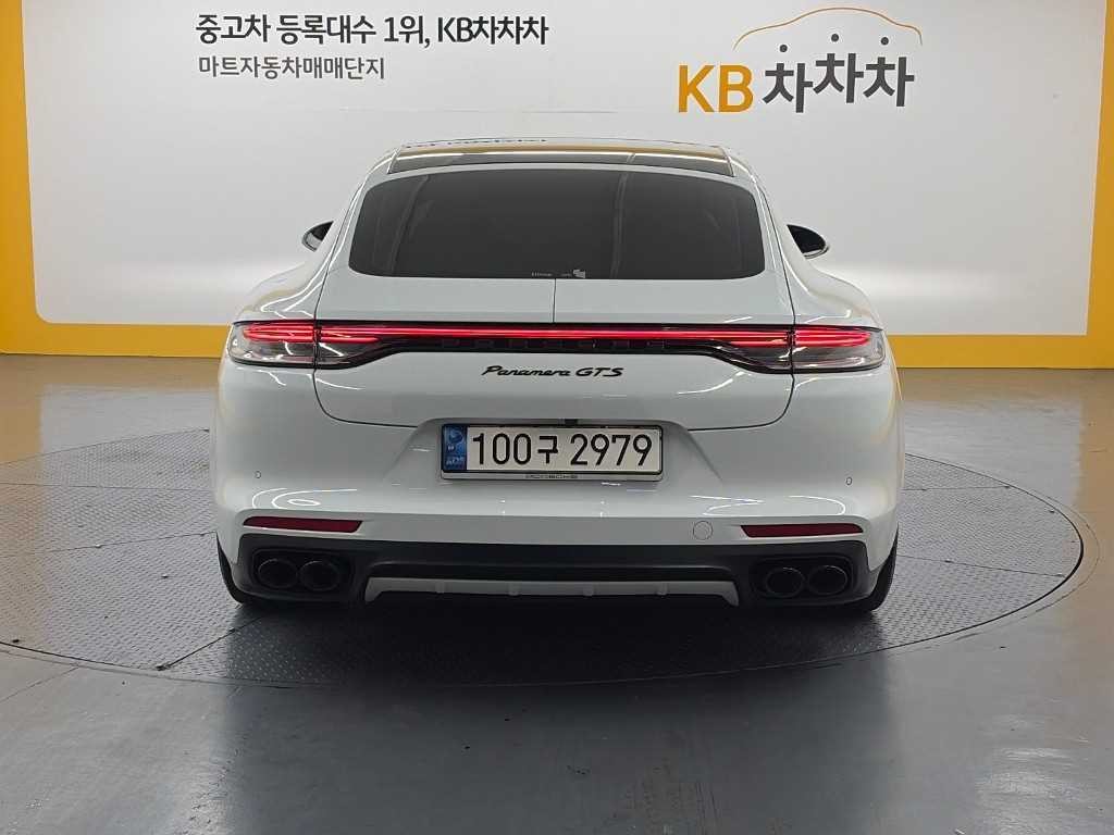 포르쉐 파나메라 파나메라(971) 4.0 GTS 이미지 3