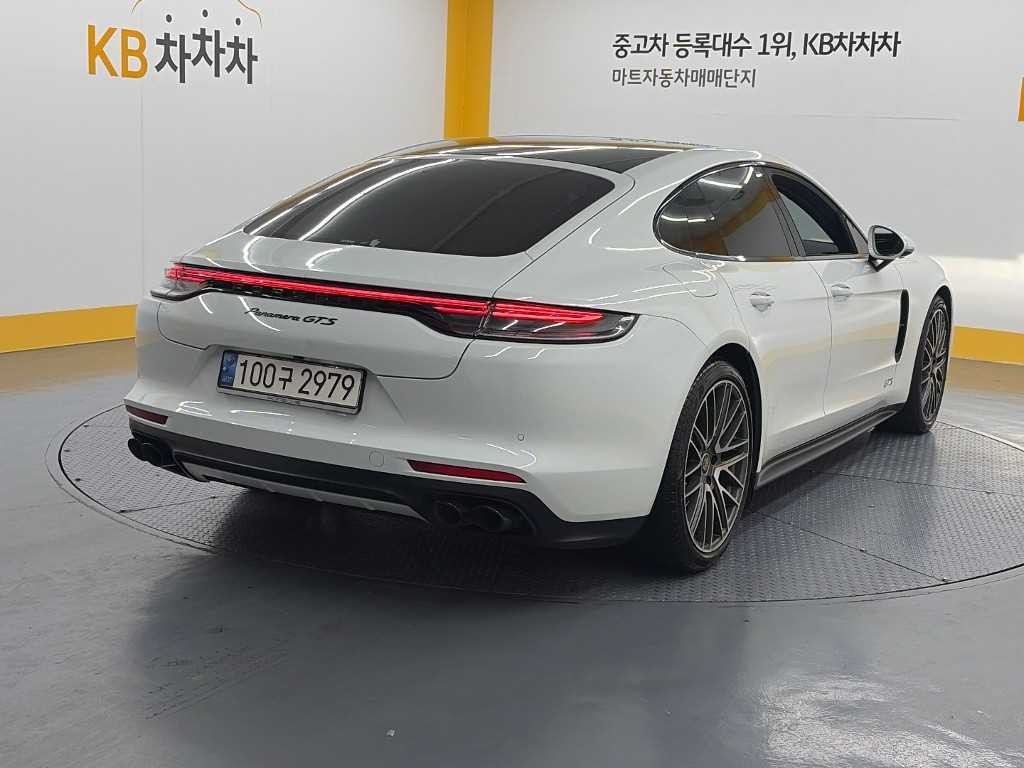 포르쉐 파나메라 파나메라(971) 4.0 GTS 이미지 4