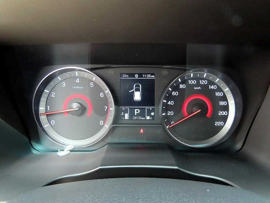 KG모빌리티(쌍용) 티볼리 더 뉴 티볼리 2WD 가솔린 1.6 V3 이미지 9