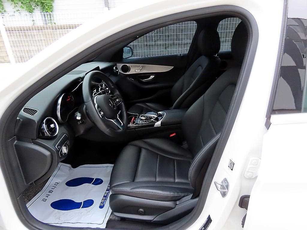 벤츠 C 클래스 C클래스 W205 C220 d 4MATIC 아방가르드 이미지 5