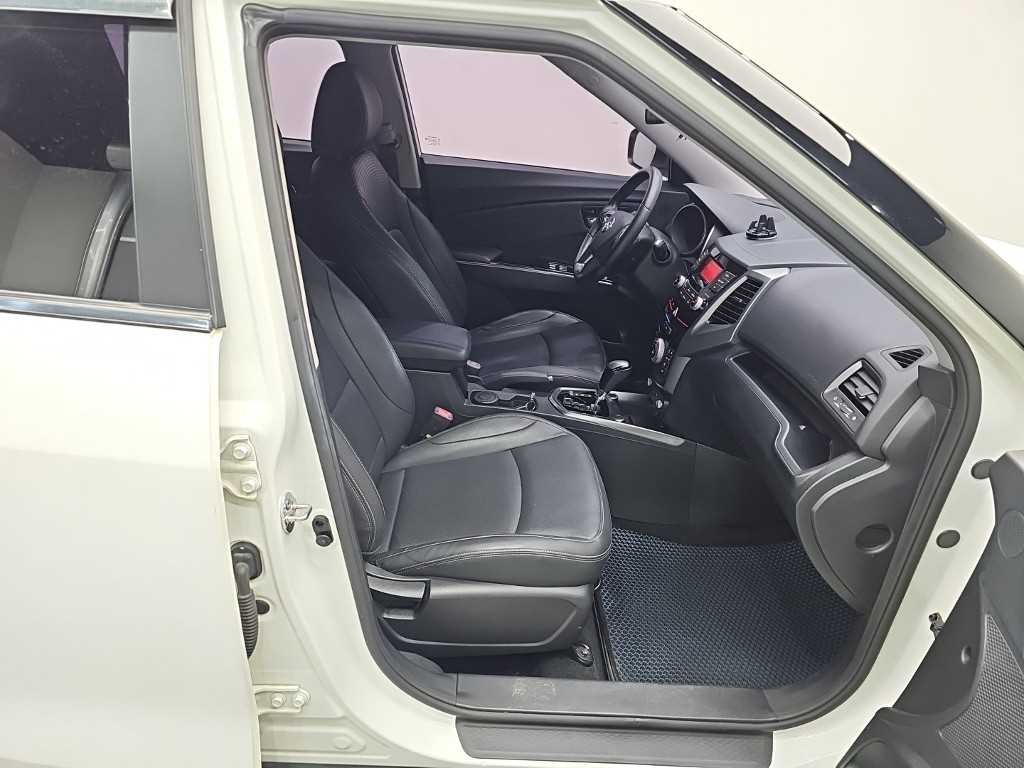 KG모빌리티(쌍용) 티볼리 티볼리 아머 2WD 가솔린 VX 이미지 19