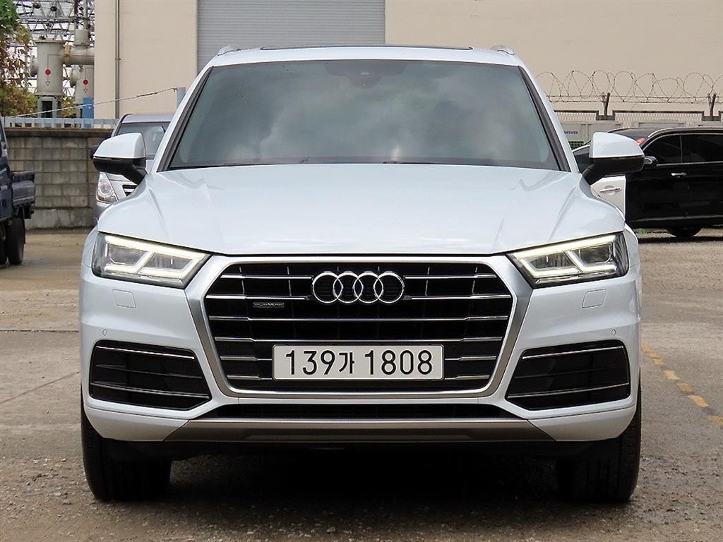 아우디 Q5 Q5 (FY) 45 TFSI 콰트로 이미지 1
