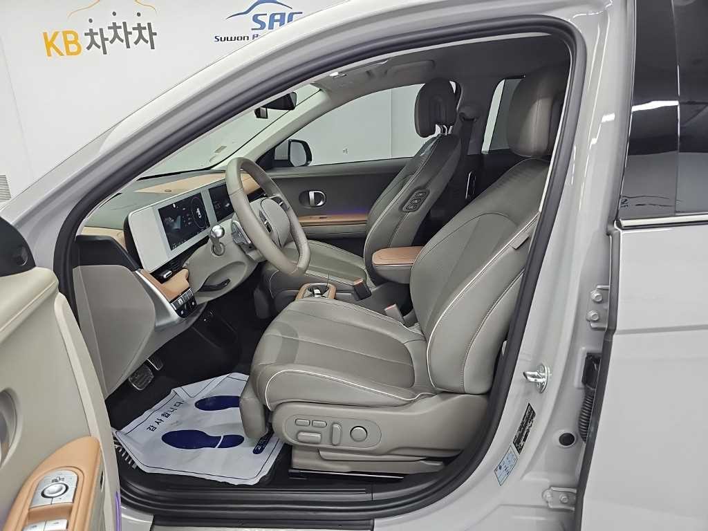 현대 아이오닉 5 롱 레인지 4WD 프레스티지 이미지 11