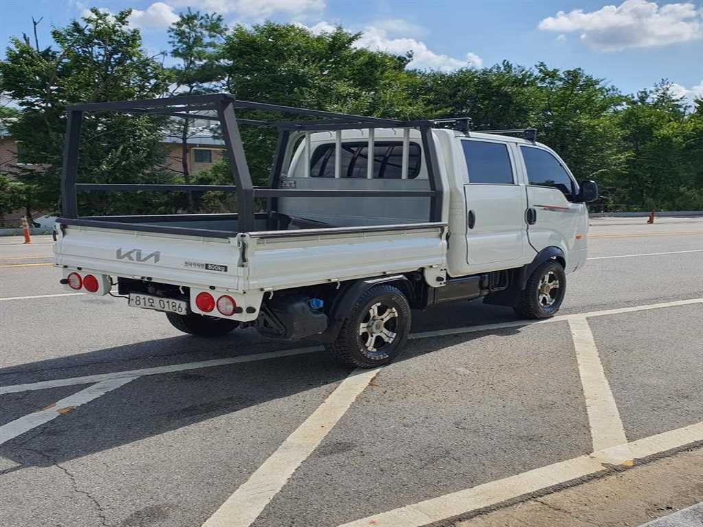 소형화물 카고(소형) [카고]더뉴봉고3 4WD/1.0톤/더블캡/장축 GL라이트 이미지 5