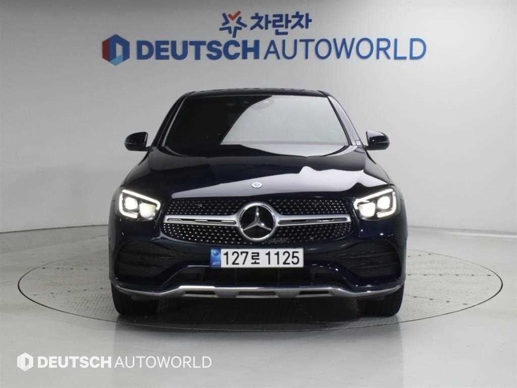 벤츠 GLC 클래스 GLC클래스 X253 GLC 300 4MATIC 프리미엄 쿠페 이미지 3