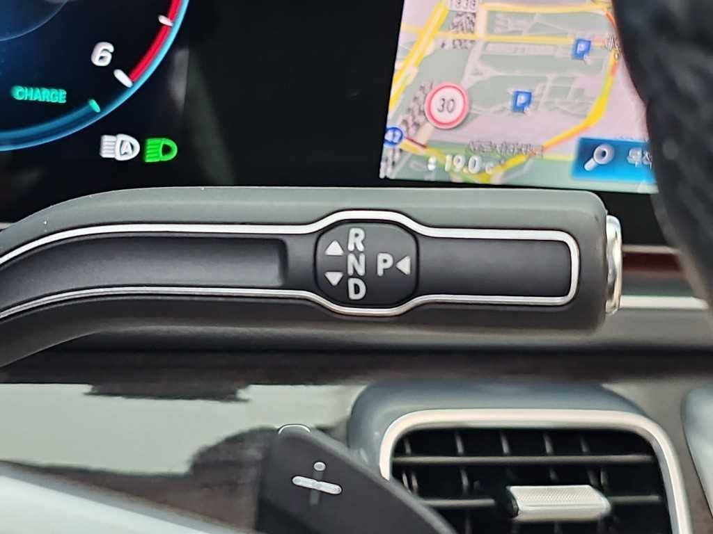 벤츠 GLE 클래스 GLE 클래스 W167 GLE 300d 4MATIC 이미지 8