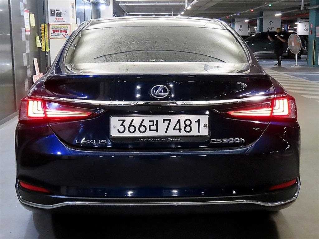 렉서스 ES ES300h 7세대 이그제큐티브 이미지 5