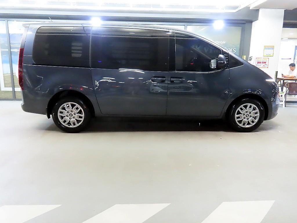 현대 스타리아 2WD 디젤 카고 모던 3인승 이미지 3