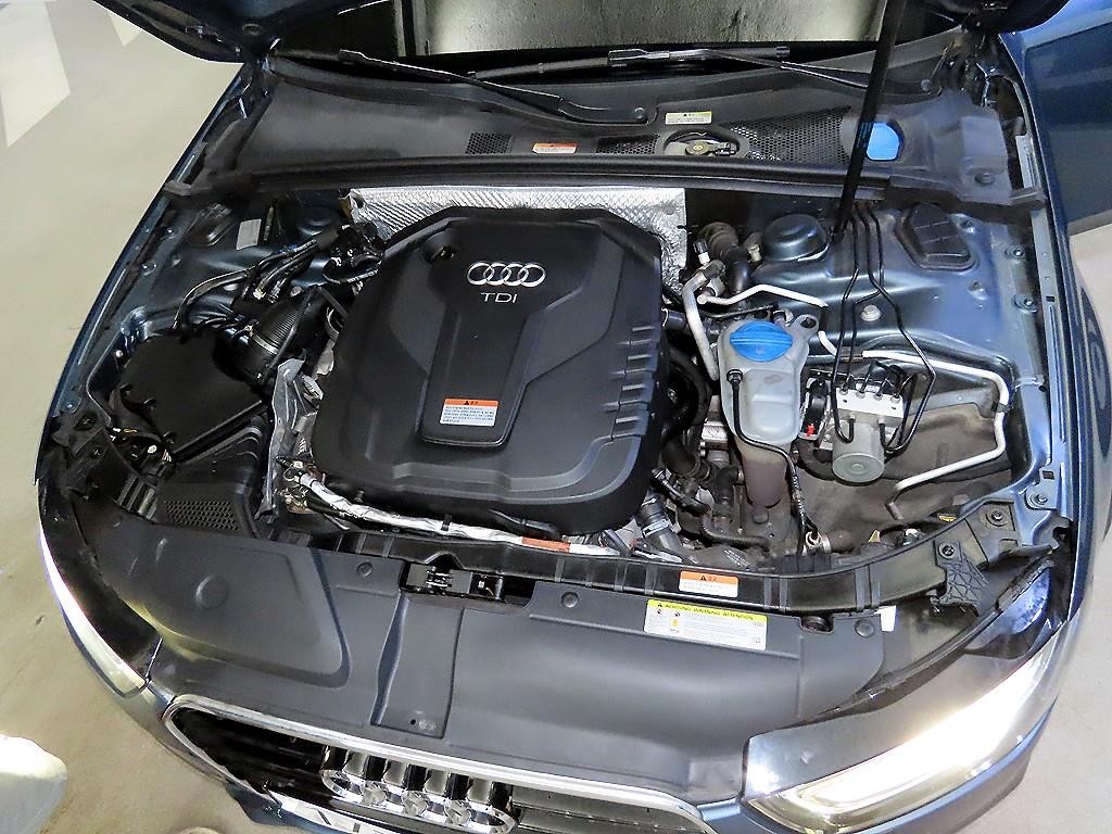 아우디 A4 뉴 A4 35 TDI 콰트로 다이나믹 이미지 17