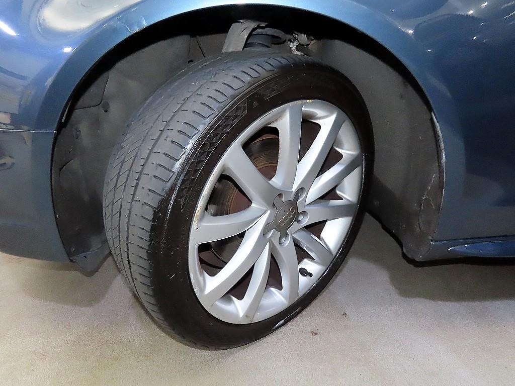 아우디 A4 뉴 A4 35 TDI 콰트로 다이나믹 이미지 18