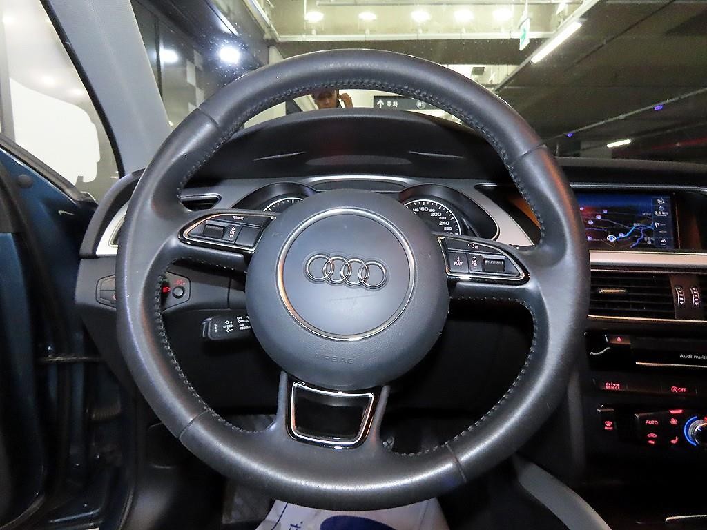 아우디 A4 뉴 A4 35 TDI 콰트로 다이나믹 이미지 8
