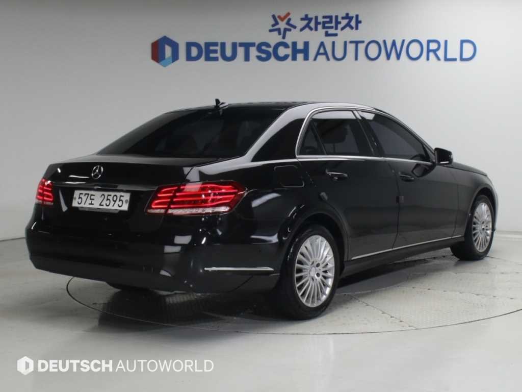 벤츠 E 클래스 E-클래스 W212 E200 엘레강스 이미지 2