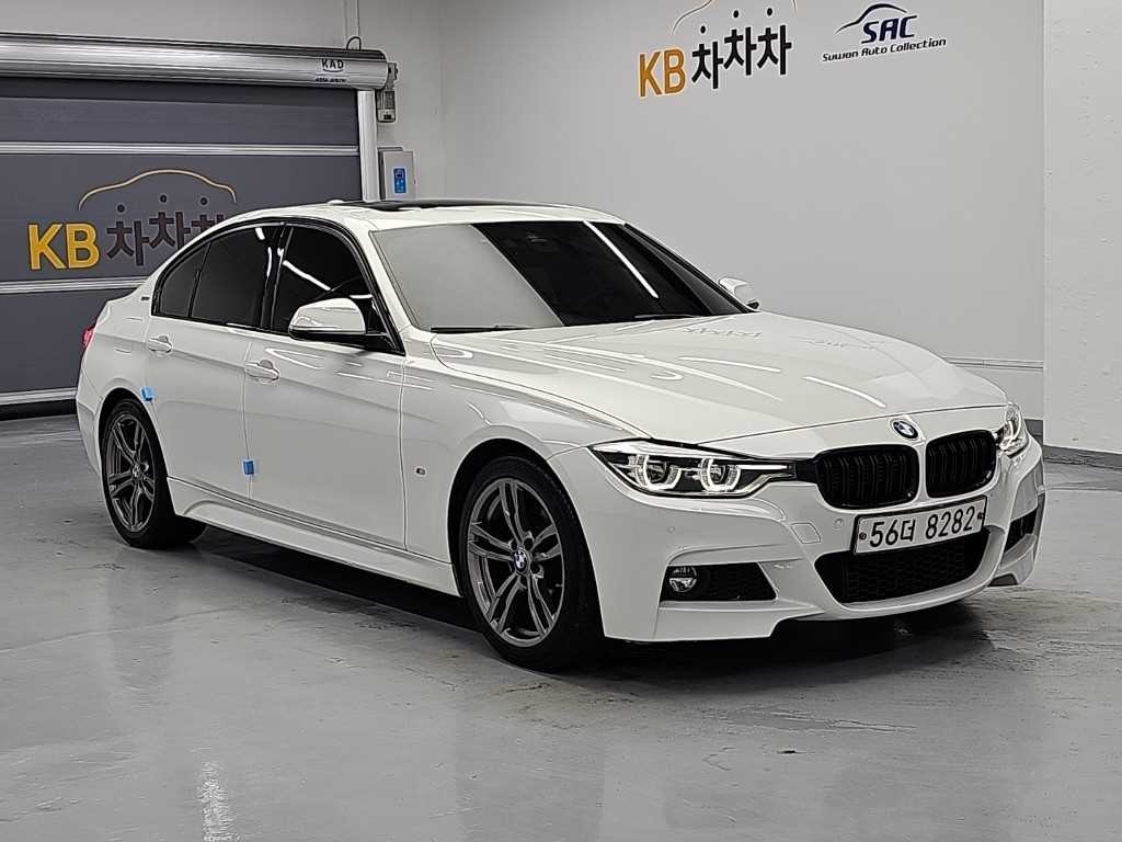 BMW 3시리즈 3시리즈 (F30) 330e i퍼포먼스 M 스포츠 이미지 4
