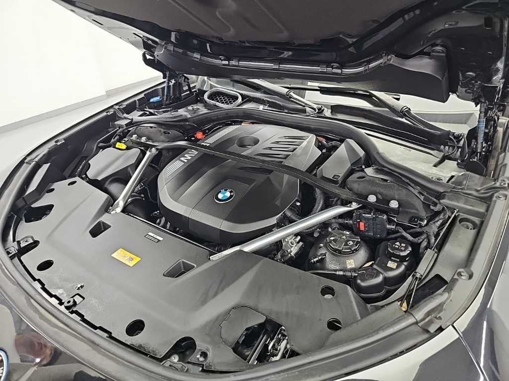 BMW 7시리즈 7시리즈 (G70) 750e xDrive M 스포츠 이미지 5