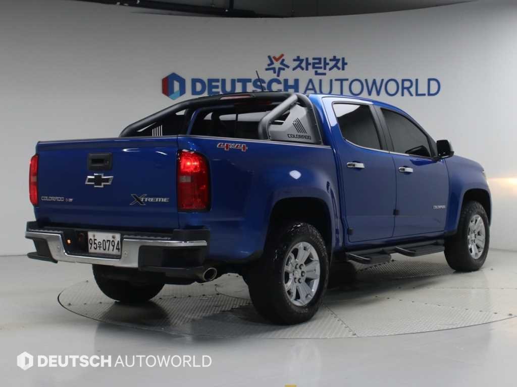 쉐보레 콜로라도 3.6 익스트림-X 4WD 스포츠 바 이미지 2