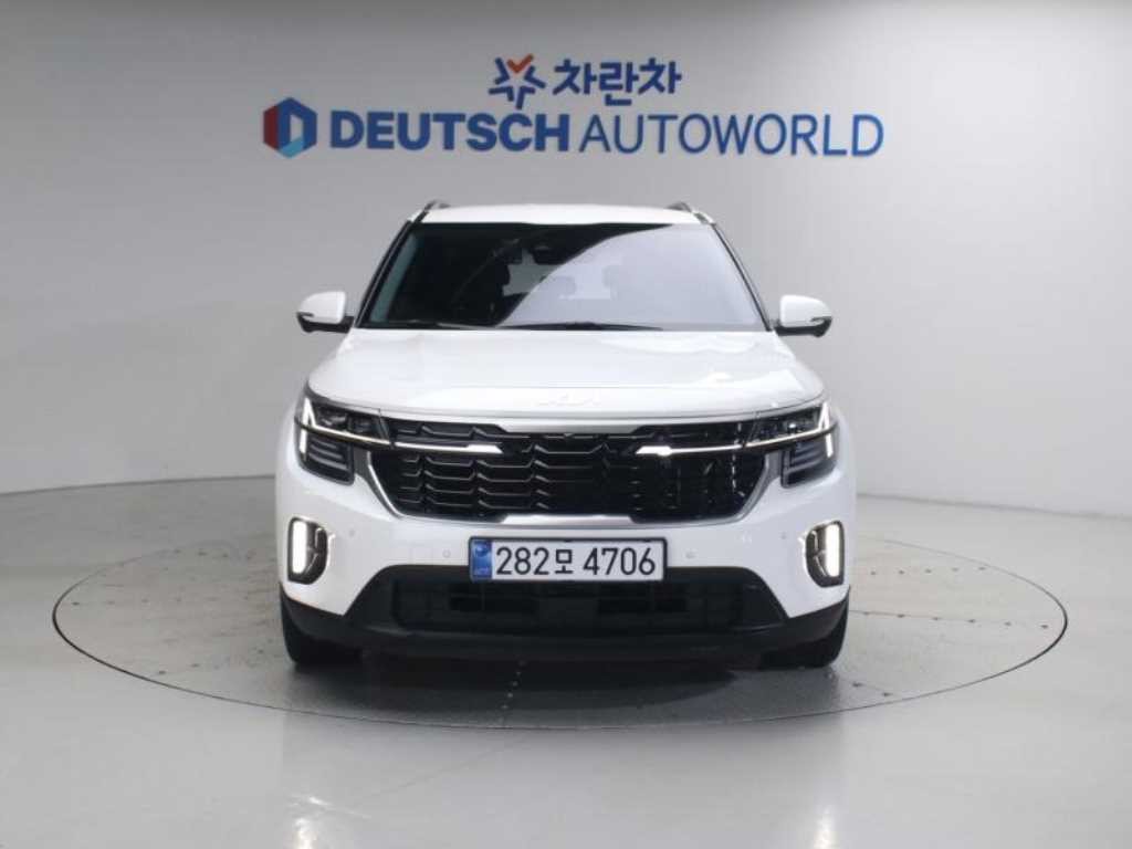 기아 셀토스 더 뉴 셀토스 가솔린 2.0 2WD 시그니처 이미지 3