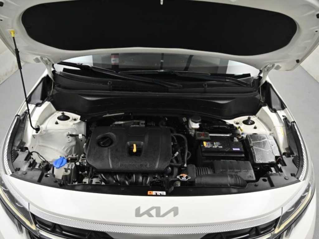 기아 셀토스 더 뉴 셀토스 가솔린 2.0 2WD 시그니처 이미지 6