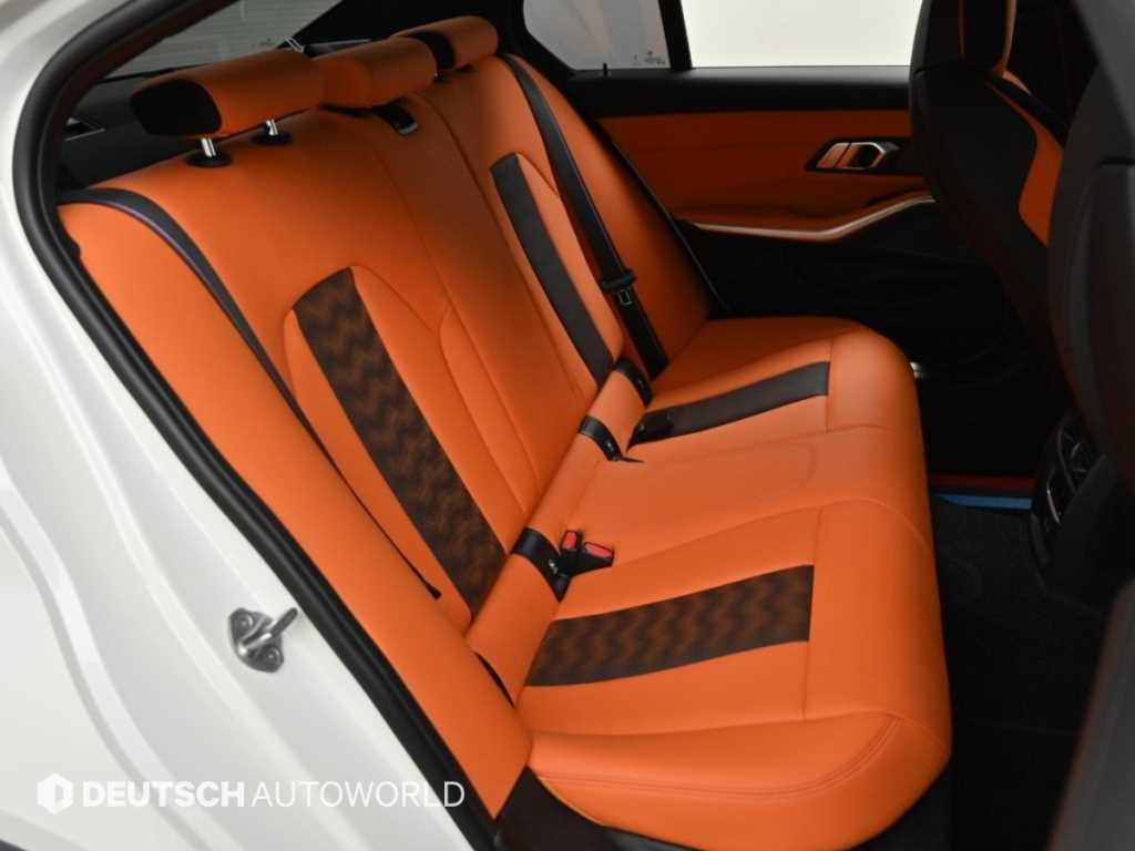 BMW 3시리즈 M3 6세대 컴패티션 M xDrive 이미지 12