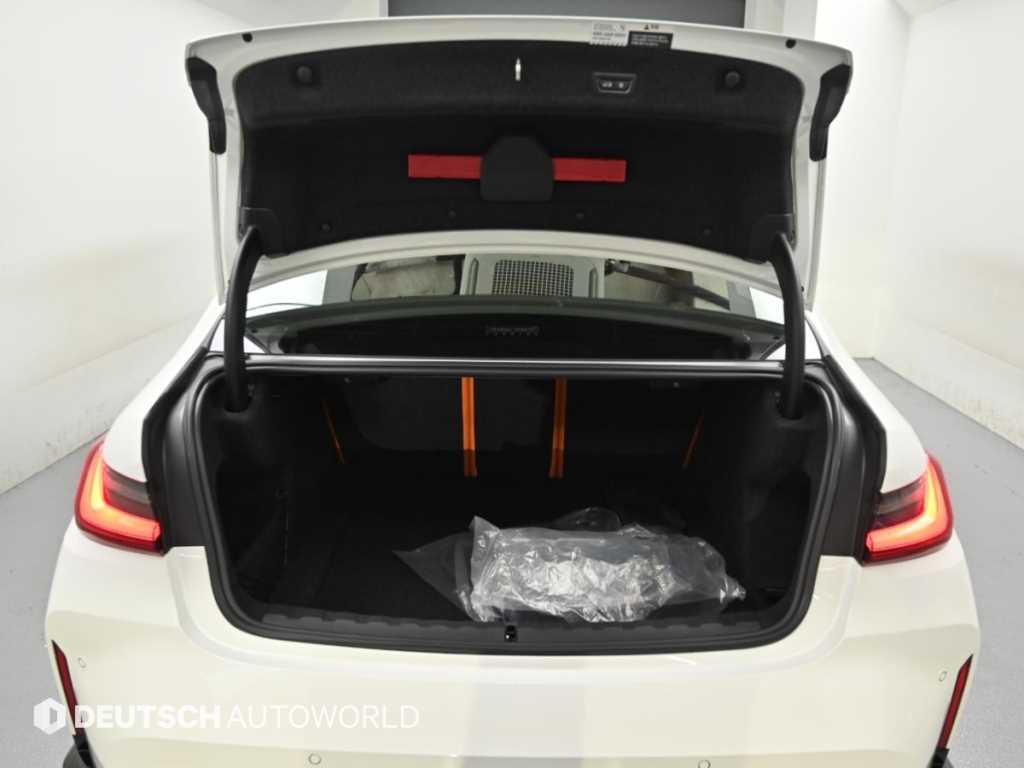 BMW 3시리즈 M3 6세대 컴패티션 M xDrive 이미지 19