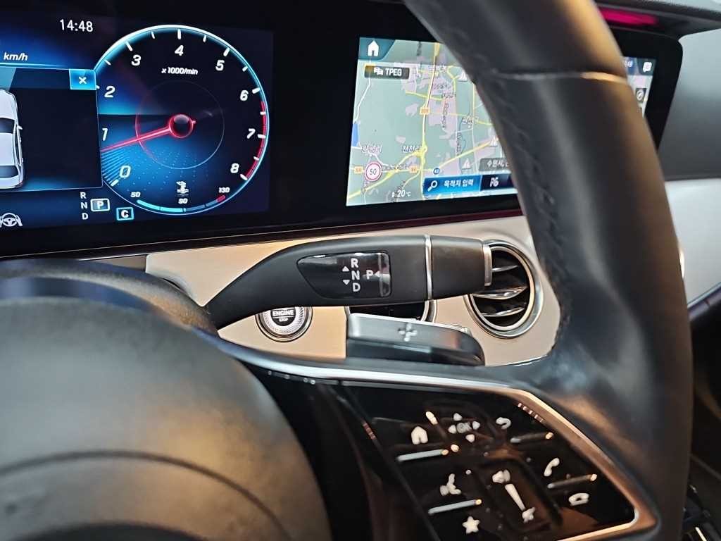 벤츠 E 클래스 E-클래스 W213 E250 아방가르드 이미지 8