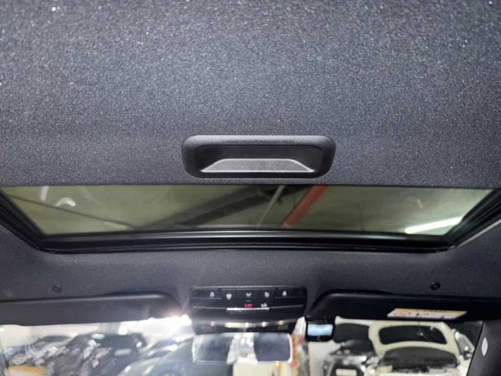 벤츠 E 클래스 E-클래스 W213 E220d 4MATIC AMG라인 이미지 16