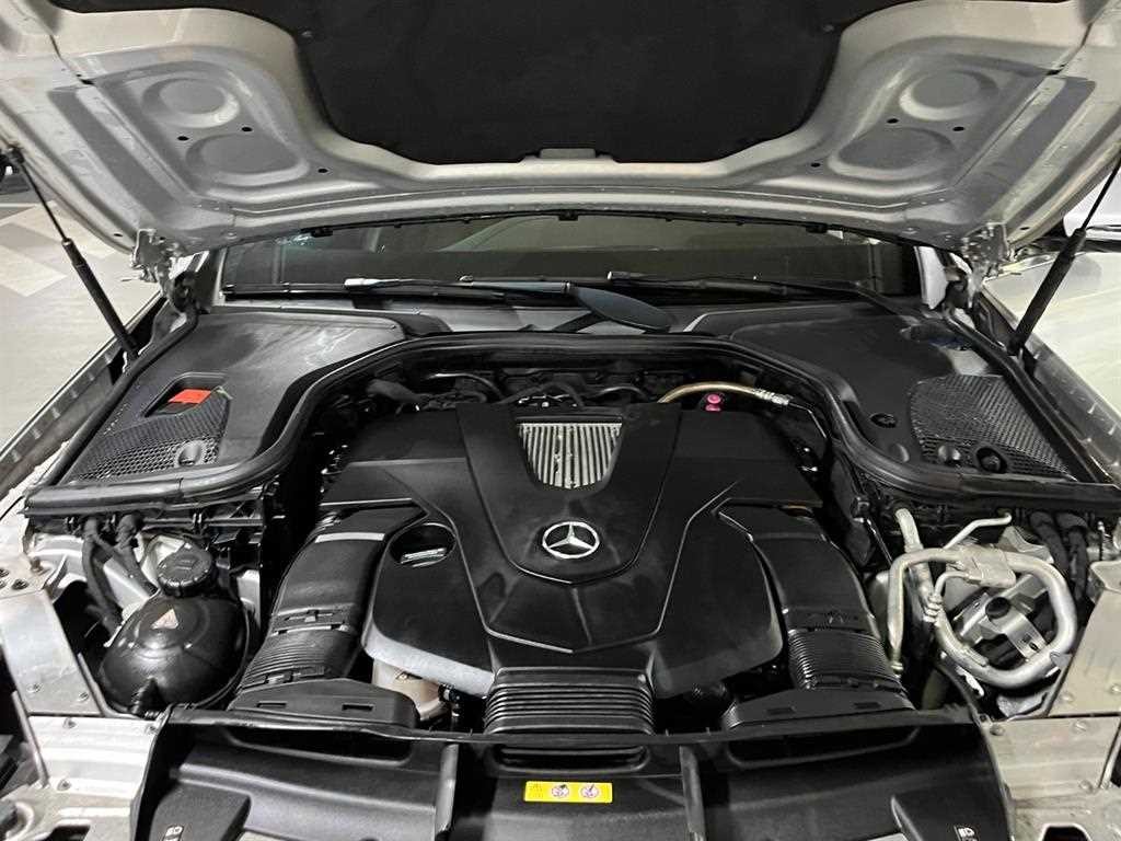 벤츠 E 클래스 E-클래스 W213 E400 4MATIC 익스클루시브 이미지 20